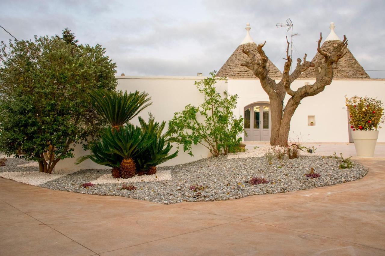 Pavi Trulli E Suites Locorotondo Extérieur photo